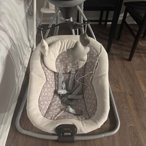 Graco Simple Sway Swing Rocker